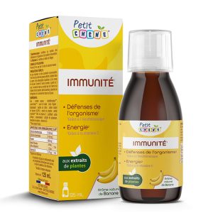 Сироп за деца Petit Chene за имунната система, с вкус на банан Les Trois Chenes, 125 ml